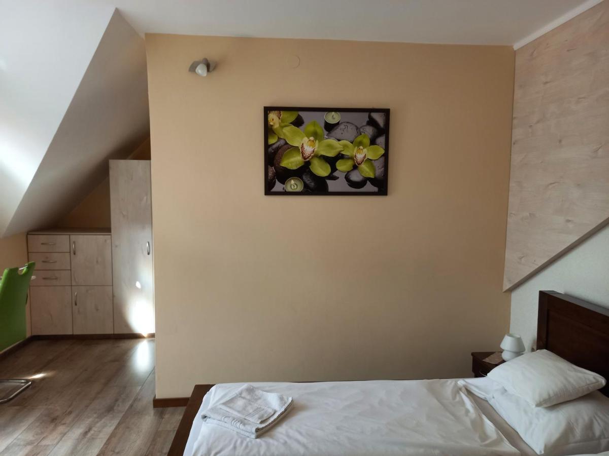 Medea Apartman Bük Eksteriør billede